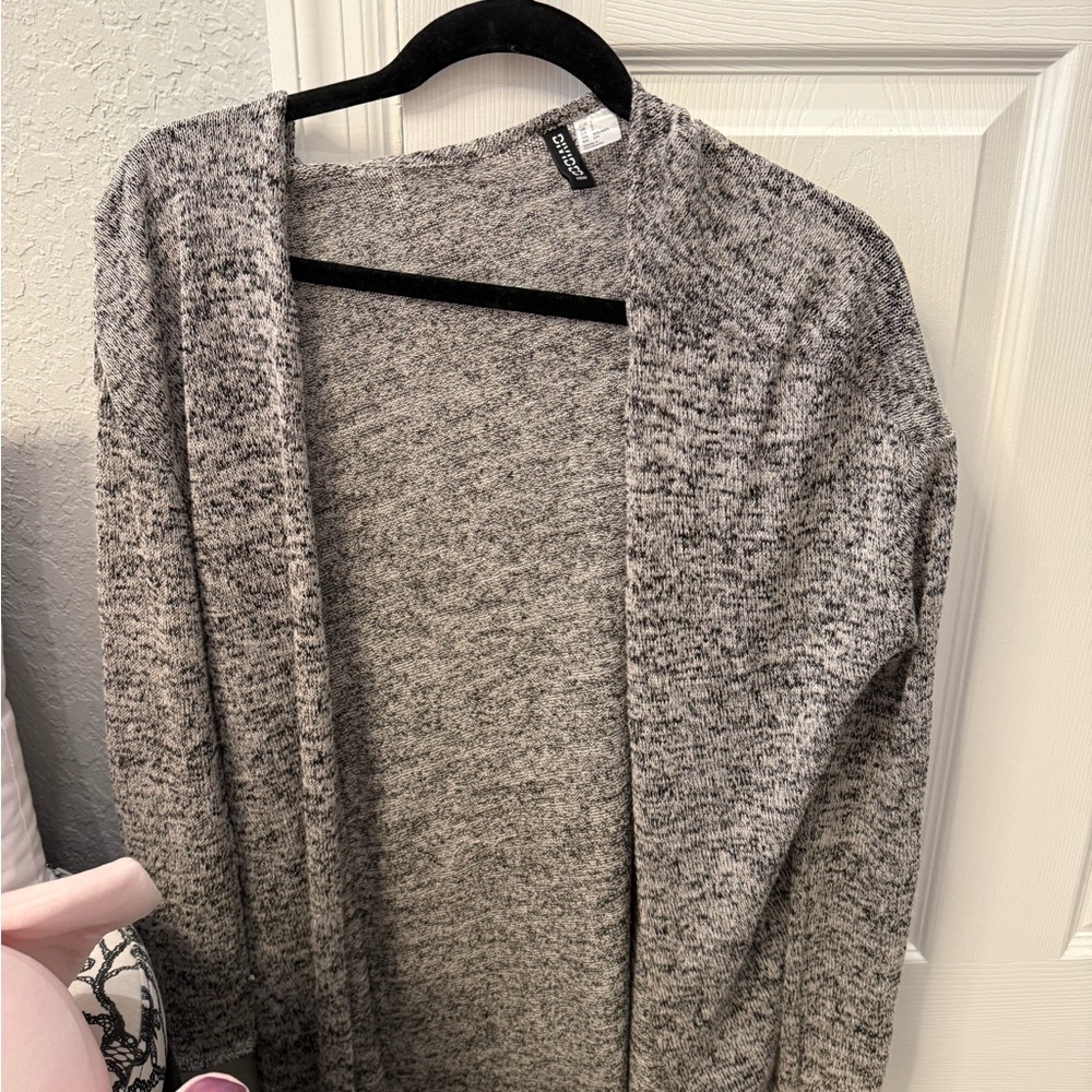 H&M Heathered Gray Women's Cardigan